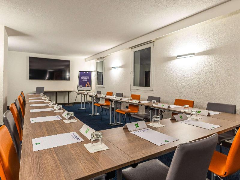 ibis Styles Saint-Quentin - Toplantı