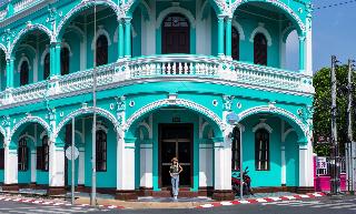 The Tint At Phuket Town fotoÄŸrafÄ±