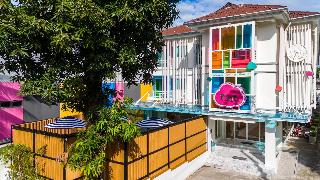 The Tint At Phuket Town fotoÄŸrafÄ±