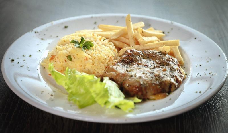 Kyriad Sedan - Restoran