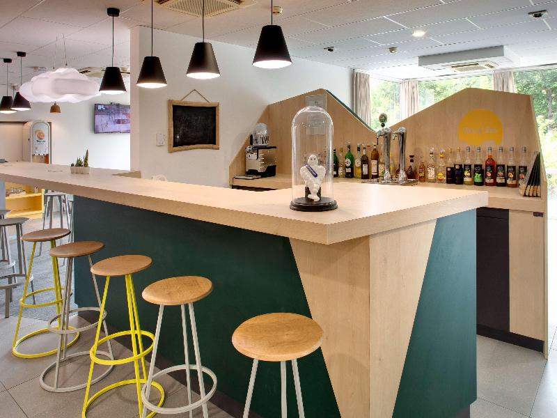 Ibis Styles Clermont Ferrand Sud La Pardieu - Bar