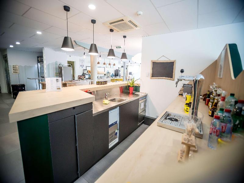 Ibis Styles Clermont Ferrand Sud La Pardieu - Bar
