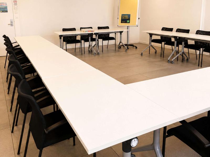 Ibis Styles Clermont Ferrand Sud La Pardieu - Toplantı