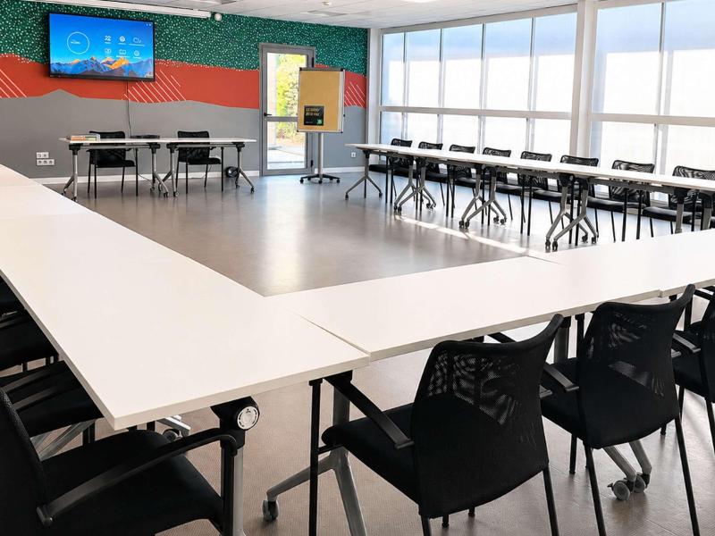 Ibis Styles Clermont Ferrand Sud La Pardieu - Toplantı