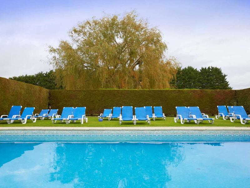 Kyriad Deauville Saint Arnoult - Havuz
