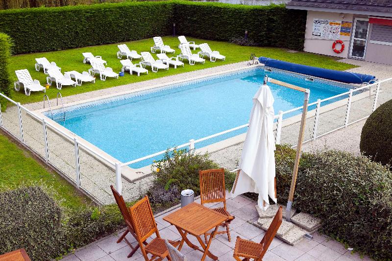 Kyriad Deauville Saint Arnoult - Havuz