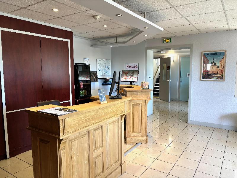 Kyriad Bordeaux Lormont - Lobi