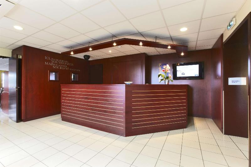 Kyriad Bordeaux Lormont - Lobi