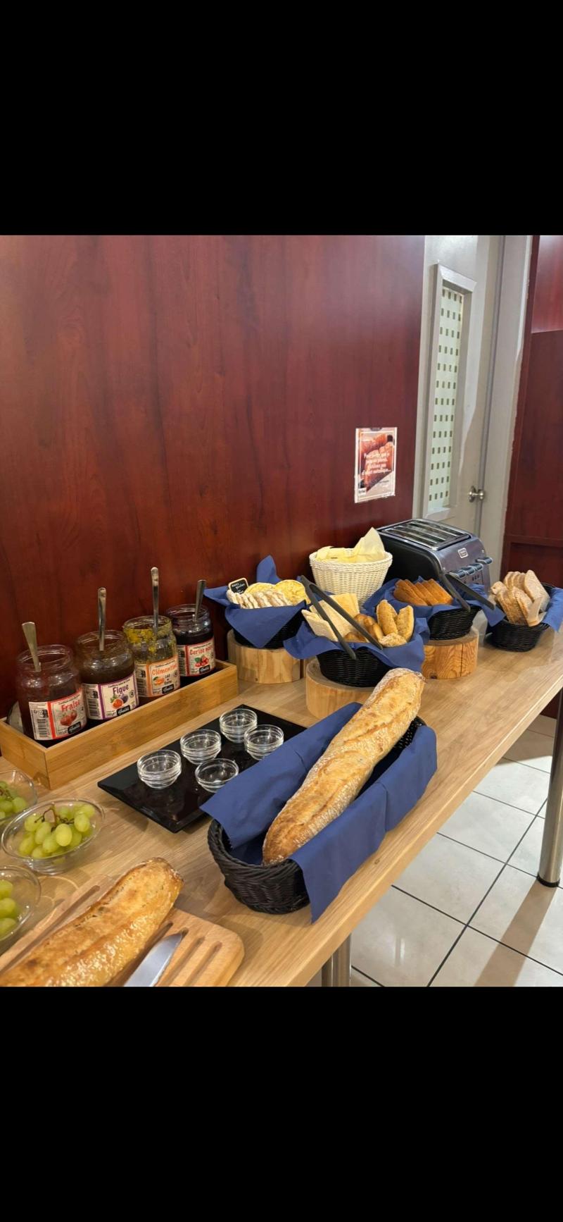 Kyriad Bordeaux Lormont - Restoran