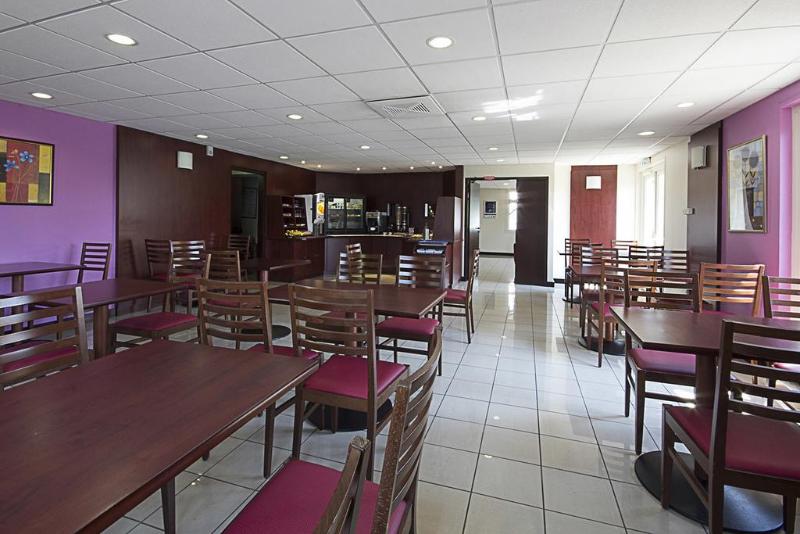 Kyriad Bordeaux Lormont - Restoran