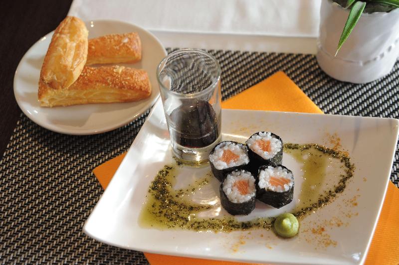 KYRIAD DIEPPE - Saint Aubin sur Scie - Restoran
