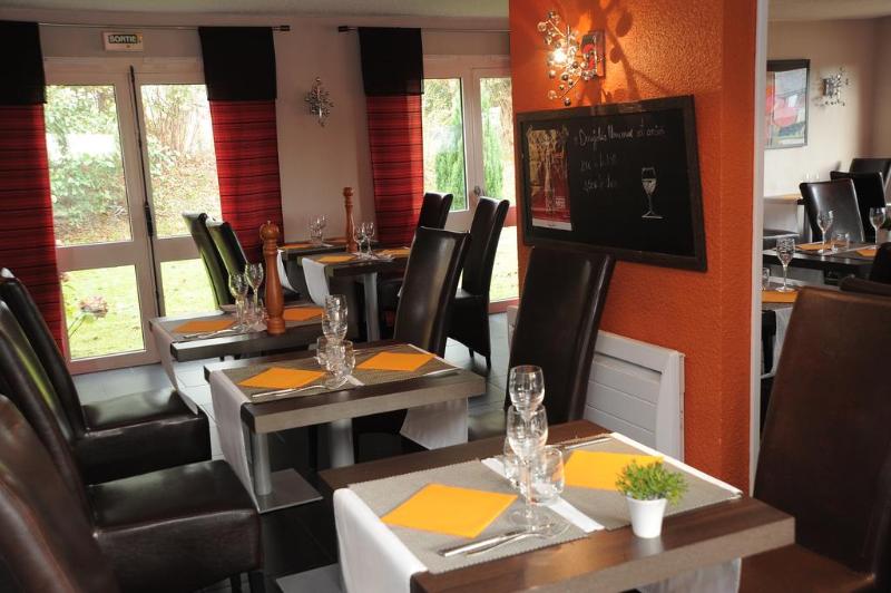 KYRIAD DIEPPE - Saint Aubin sur Scie - Restoran