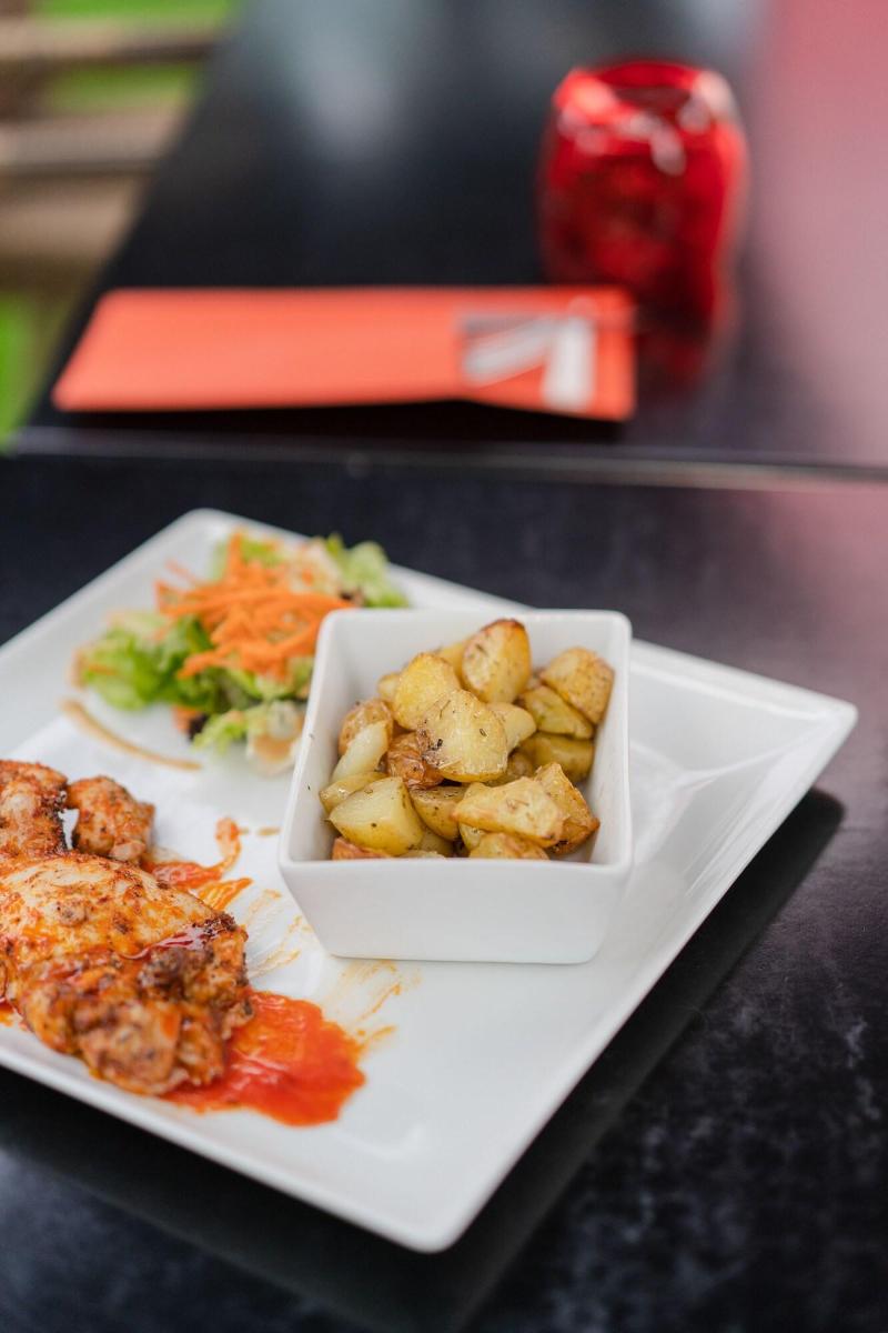 Kyriad Cholet - Restoran