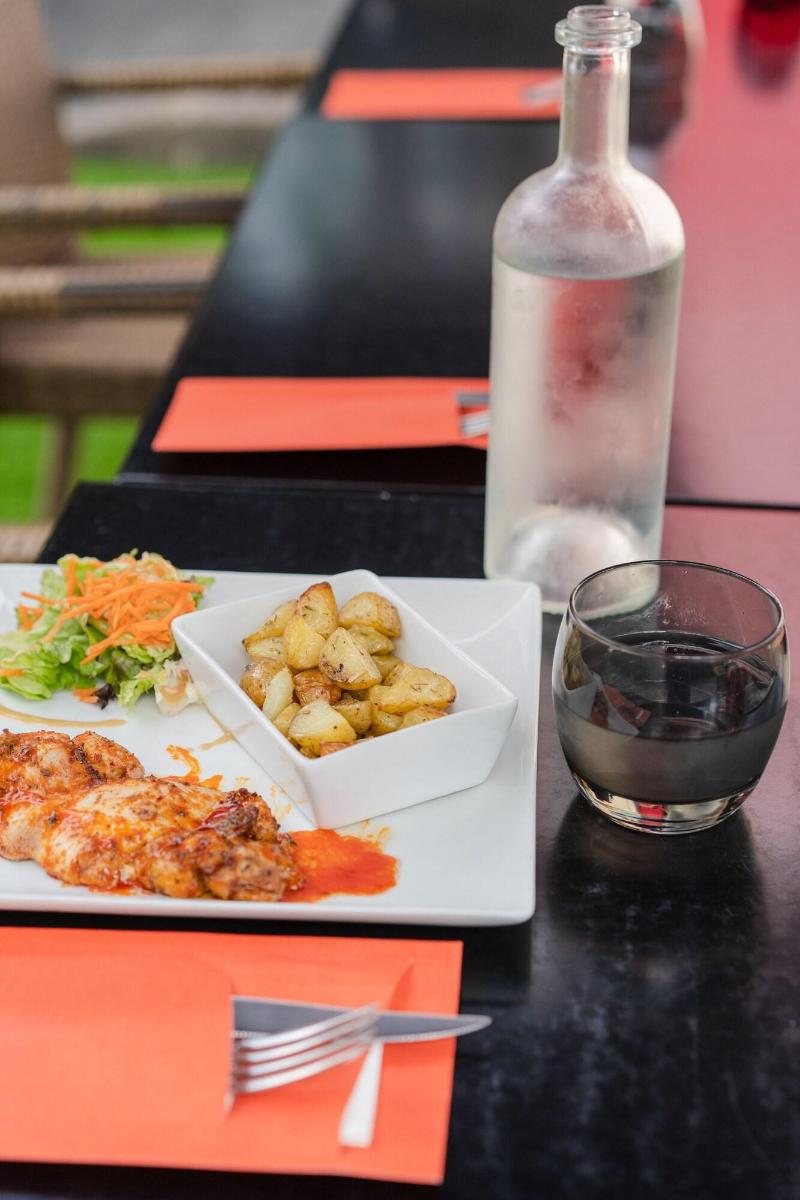 Kyriad Cholet - Restoran