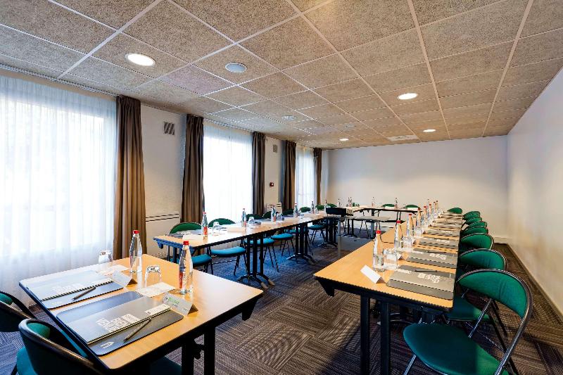 Campanile Evry Ouest Corbeil Essonnes - Toplantı