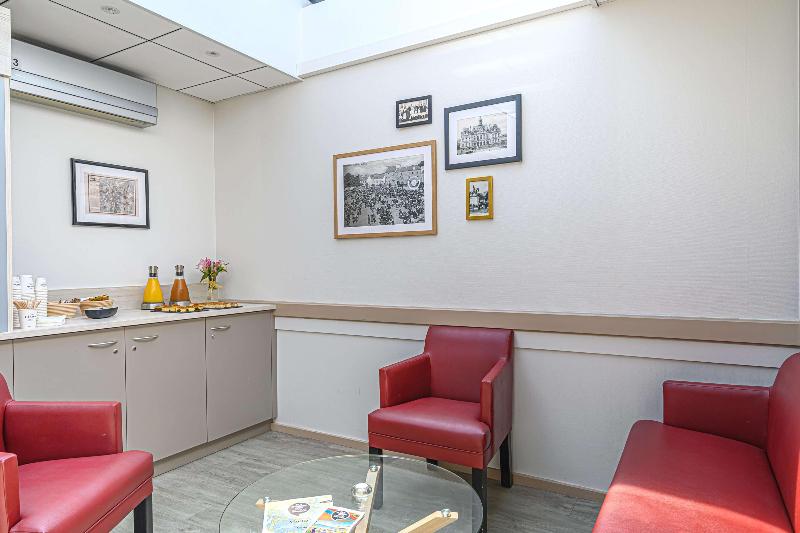 Kyriad Vannes Centre Ville - Toplantı