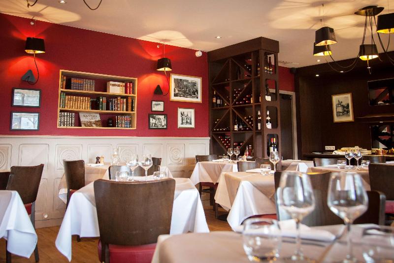 Kyriad Vannes Centre Ville - Restoran