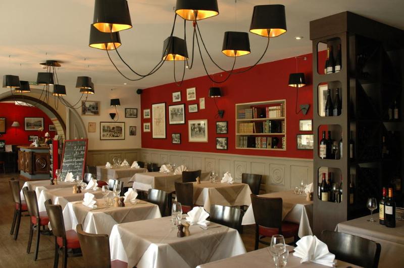 Kyriad Vannes Centre Ville - Restoran