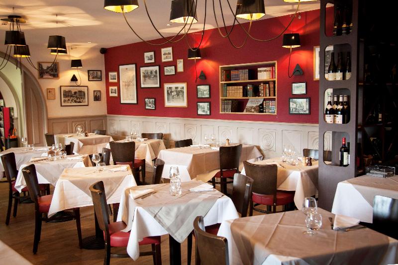 Kyriad Vannes Centre Ville - Restoran