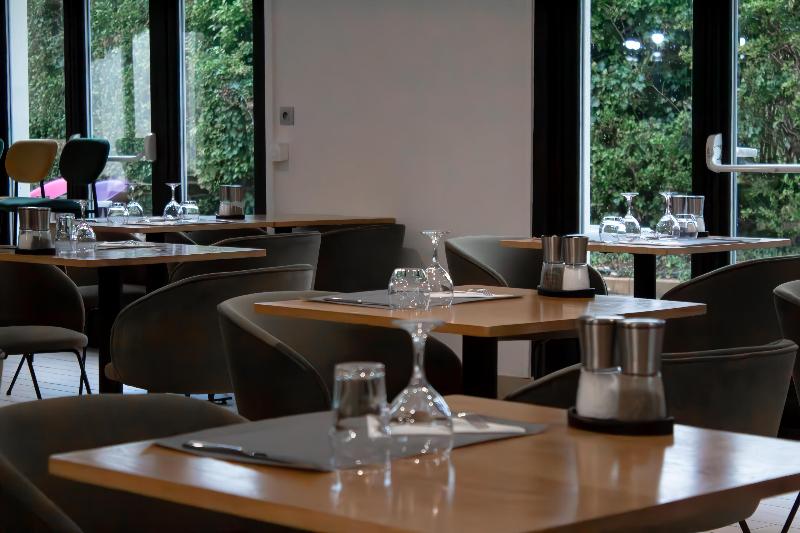 Campanile Villeneuve Sur Lot Pujols - Restoran