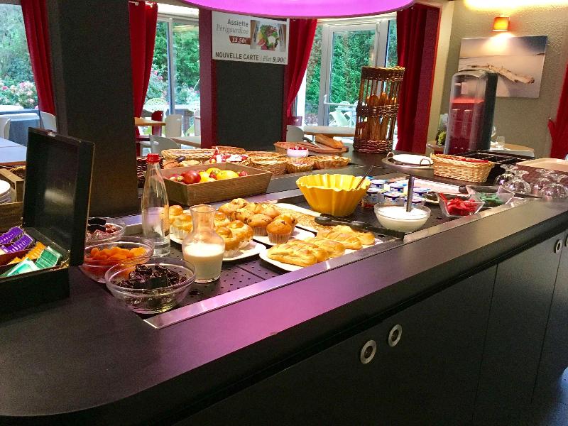Campanile Villeneuve Sur Lot Pujols - Restoran