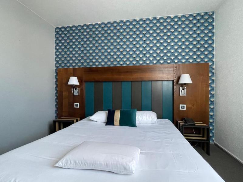 Logis Hotel le Neron - Oda
