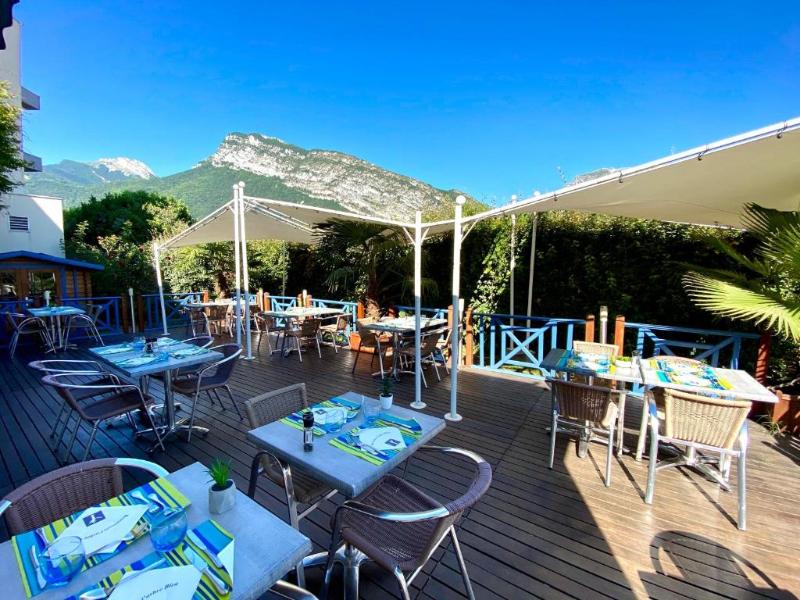 Logis Hotel le Neron - Teras