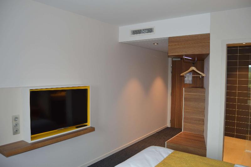 Kyriad Prestige PAU Zenith Palais des Sports - Oda