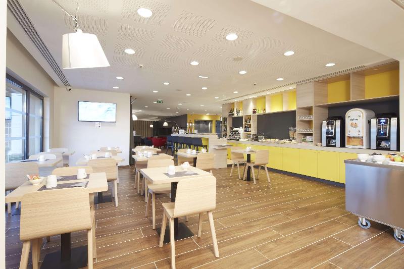 Kyriad Prestige PAU Zenith Palais des Sports - Restoran