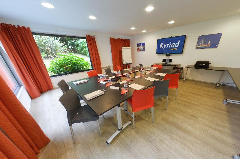 Kyriad Lannion Perros-Guirec - Toplantı