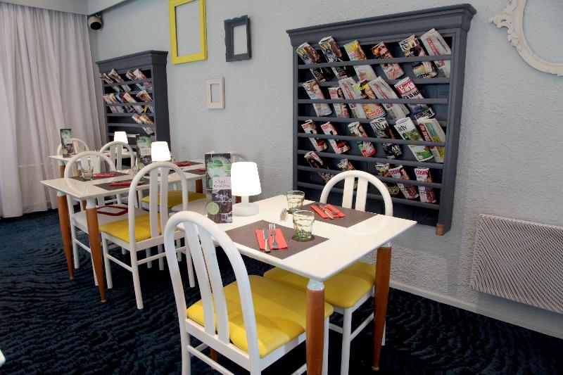 Kyriad Lannion Perros-Guirec - Restoran