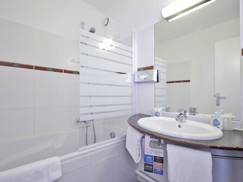 Kyriad Prestige Les Sables D'Olonne Plage - Plage - Oda