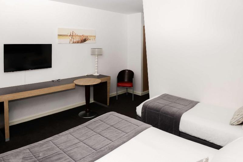 Kyriad Prestige Les Sables D'Olonne Plage - Plage - Oda