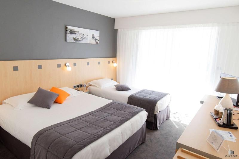 Kyriad Prestige Les Sables D'Olonne Plage - Plage - Oda