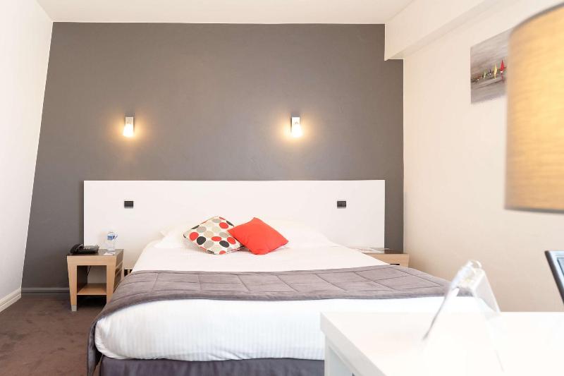 Kyriad Prestige Les Sables D'Olonne Plage - Plage - Oda