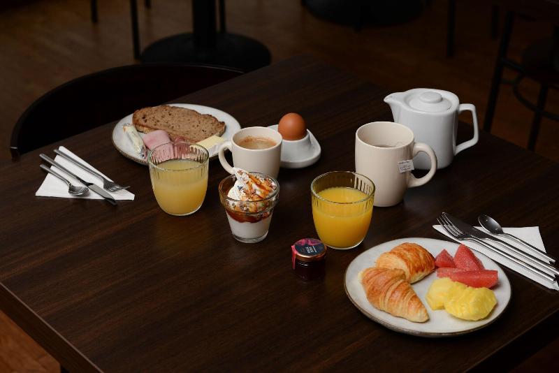 Kyriad Prestige Les Sables D'Olonne Plage - Plage - Restoran