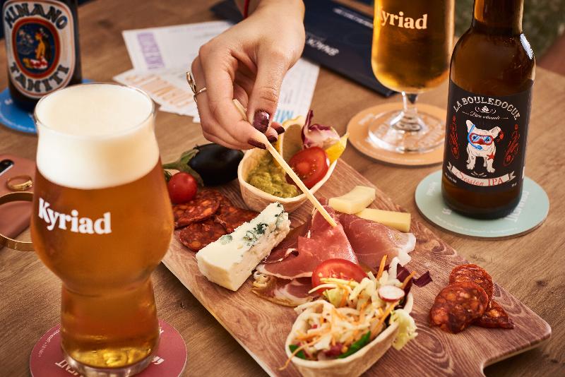 Kyriad Les Ulis - Bar