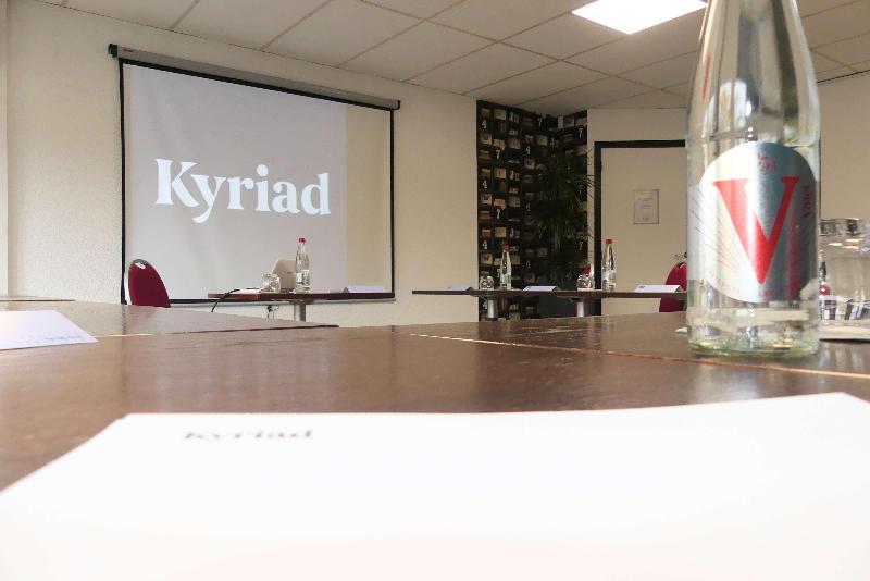 Kyriad Lyon Sud Saint Genis Laval - Toplantı