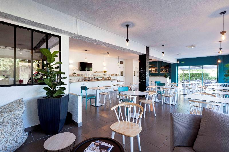 Kyriad Lyon Sud Saint Genis Laval - Restoran