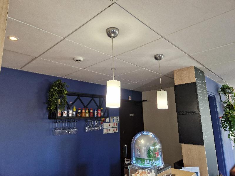 Kyriad Quimper Sud - Bar