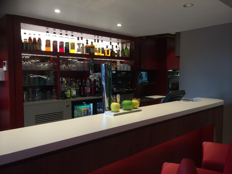 Campanile Reims Sud - Bezannes - Bar