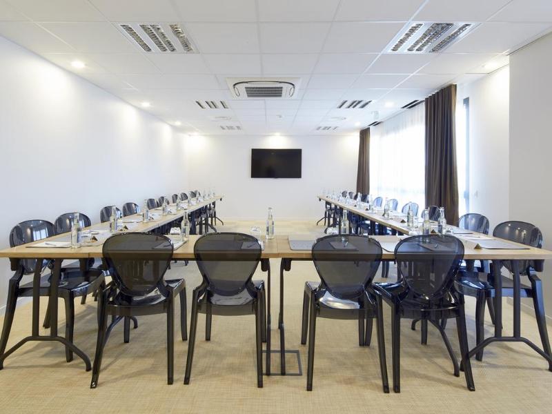 Kyriad Prestige Residence Cabourg Dives sur Mer - Toplantı