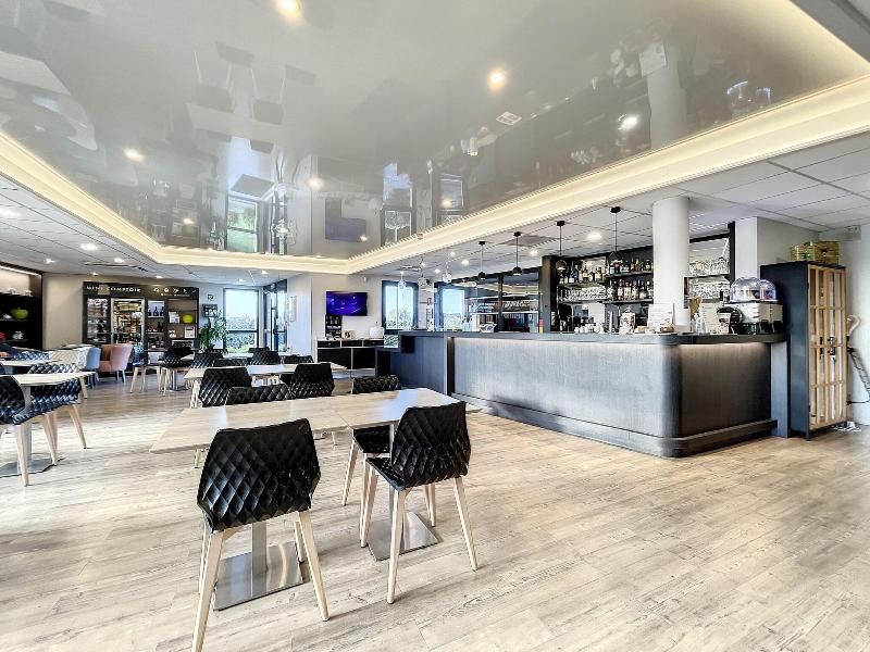 Kyriad Prestige Residence Cabourg Dives sur Mer - Restoran