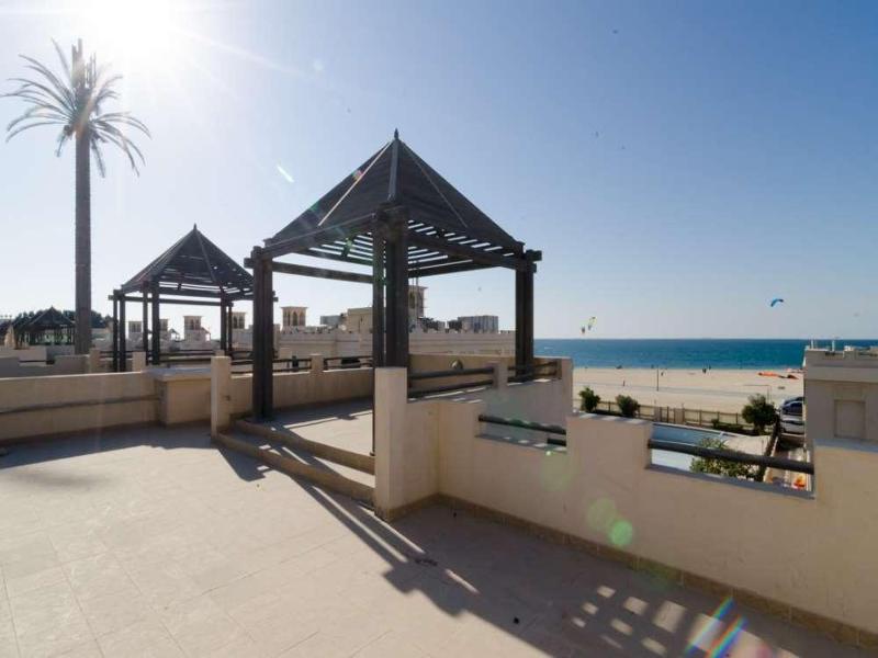 Roda Beach Resort - Genel