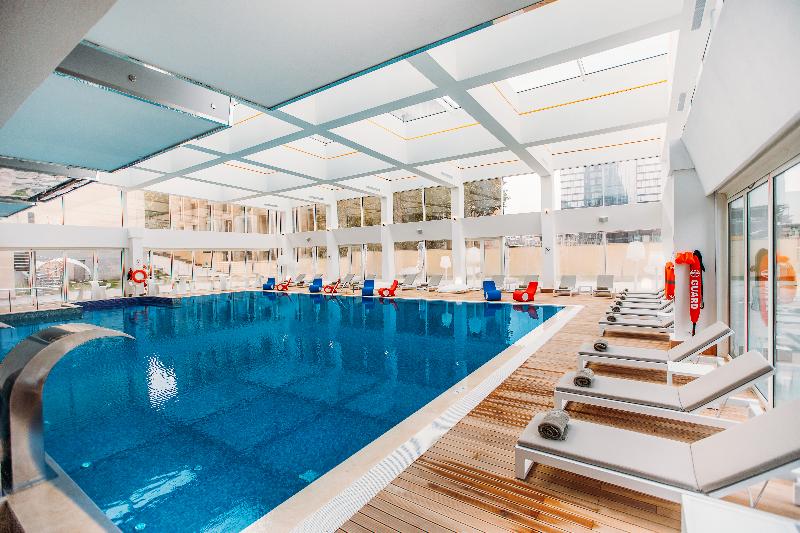 The Biltmore Hotel Tbilisi - Havuz