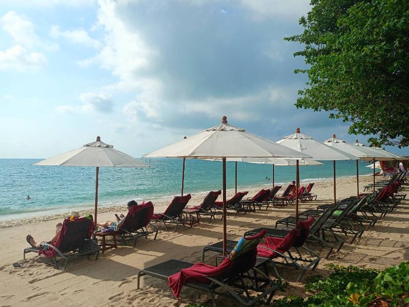 White Sand Samui Resort - Plaj