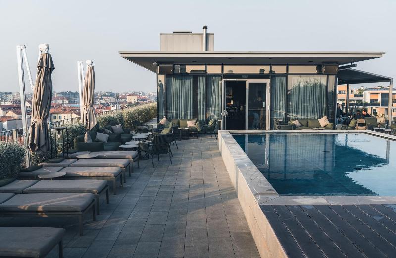 Hotel Viu Milan - Havuz