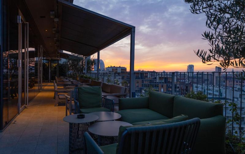 Hotel Viu Milan - Teras