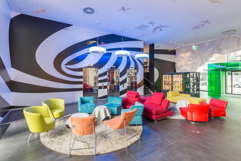 Ibis Styles Basel City - Lobi