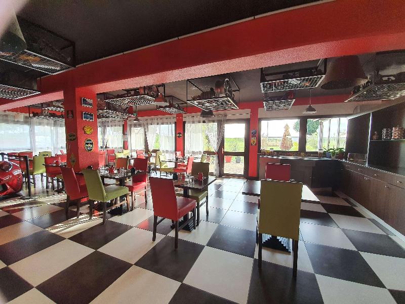 Kyriad Design Enzo Cannes Ecluse - Restoran